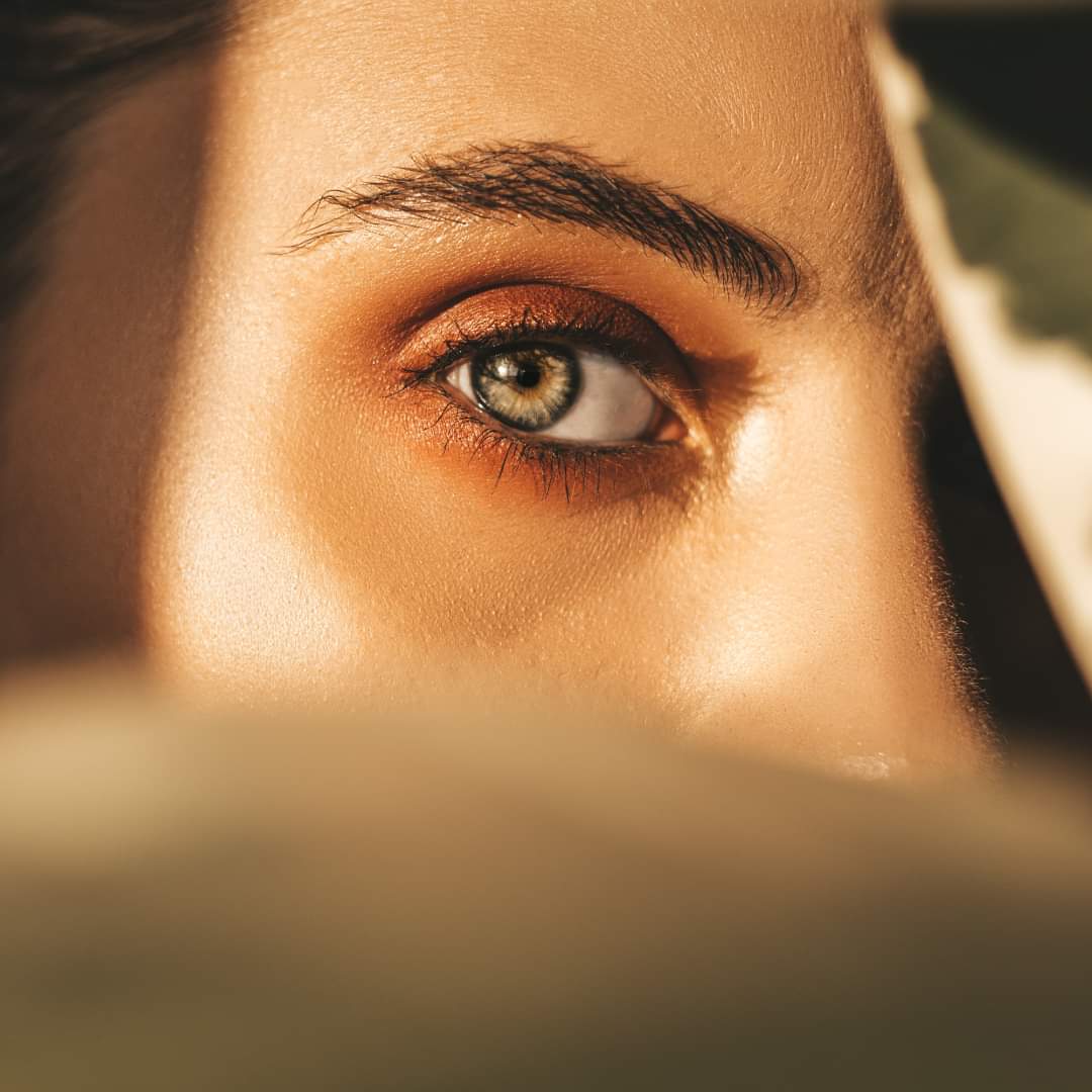 MIRADA RADIANTE KARICIA