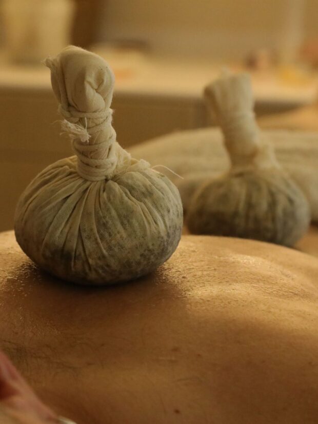 SATORI MASSAGE 1 falta retallar i retocar llum scaled e1692385417319